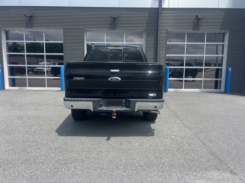 Used 2011 Ford F150 Lariat w/ Lariat Chrome Pkg AWD/4WD image 3