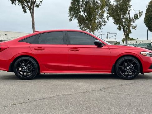 Certified 2024 Honda Civic Sport image 3