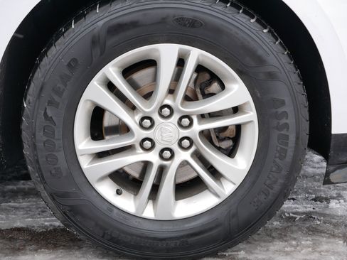 Used 2019 Buick Enclave Essence image 15