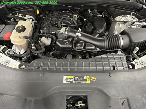 Used 2021 Jeep Grand Cherokee L Limited AWD/4WD image 12