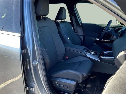 New 2026 BMW X3 xDrive30 w/ Premium Package AWD/4WD image 11