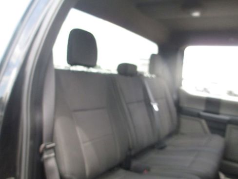 Used 2019 Ford F150 XL w/ Equipment Group 101A Mid AWD/4WD image 19