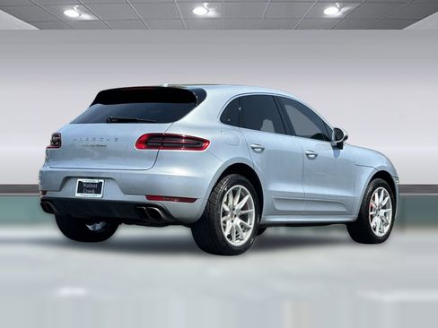Used 2015 Porsche Macan Turbo AWD/4WD image 8