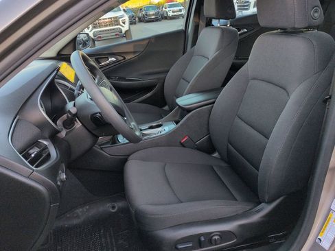 Certified 2023 Chevrolet Malibu LT w/ Driver Confidence Package image 11