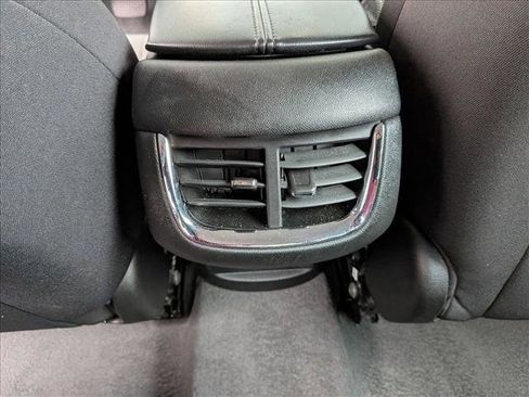 Used 2023 Chevrolet Malibu LT image 16