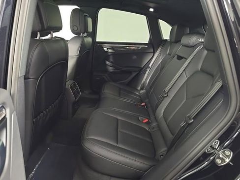 New 2026 Porsche Macan image 15