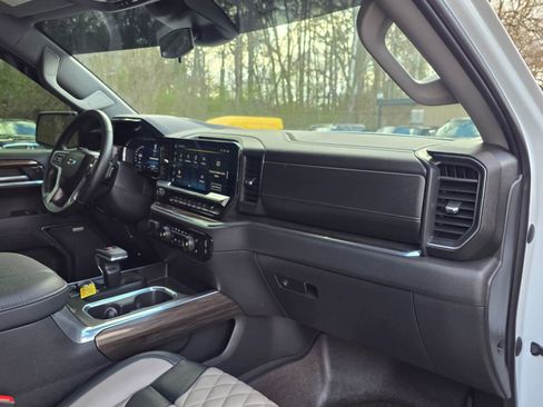 Used 2023 Chevrolet Silverado 1500 RST w/ All Star Edition Plus image 36