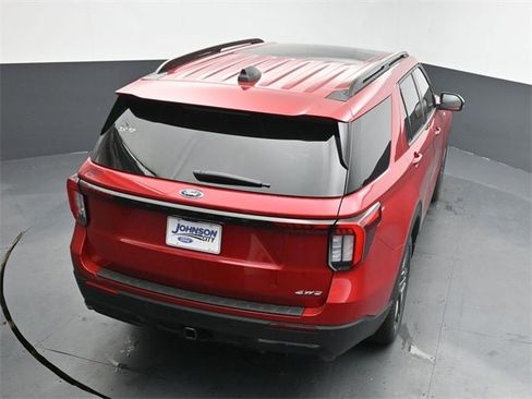 New 2026 Ford Explorer ST-Line w/ ST-Line Street Pack image 22