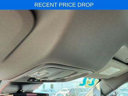 Used 2022 Chevrolet Silverado 1500 Custom image 23