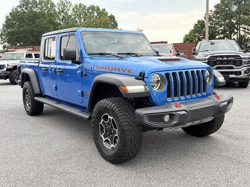 Used 2023 Jeep Gladiator Mojave w/ Cold Weather Group AWD/4WD image 4