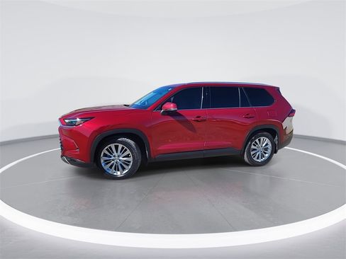 Used 2024 Toyota Grand Highlander Platinum image 4