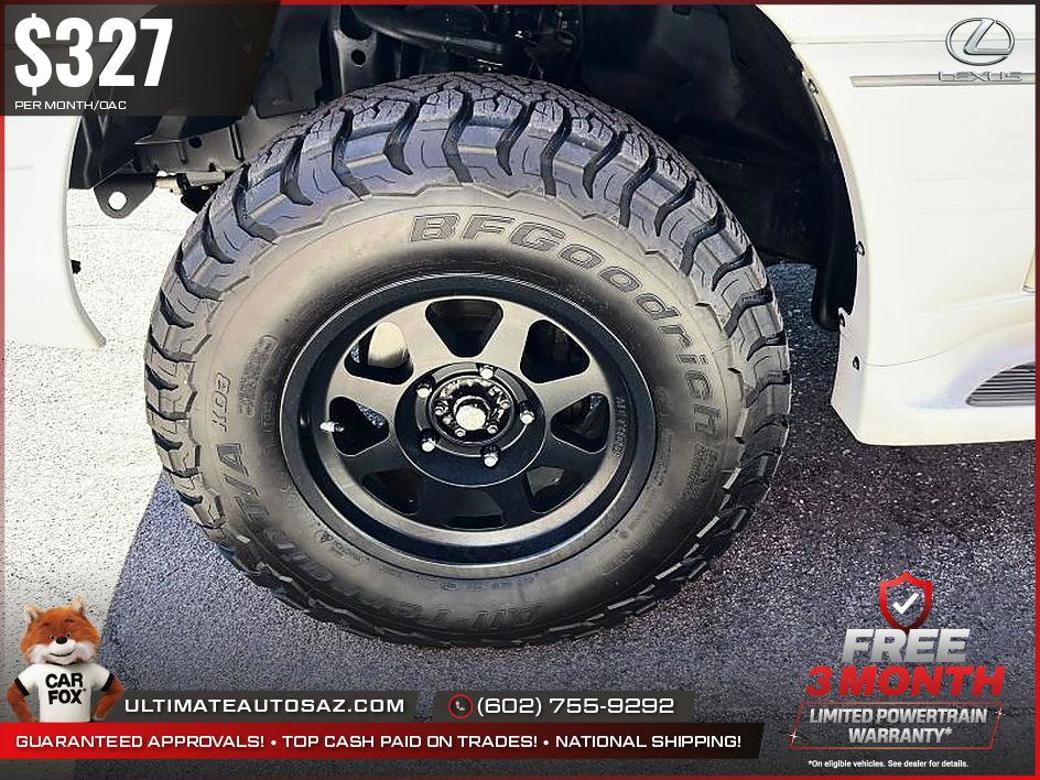 Used 2006 Lexus LX 470 4WD w/ Preferred Accessory Pkg image 20