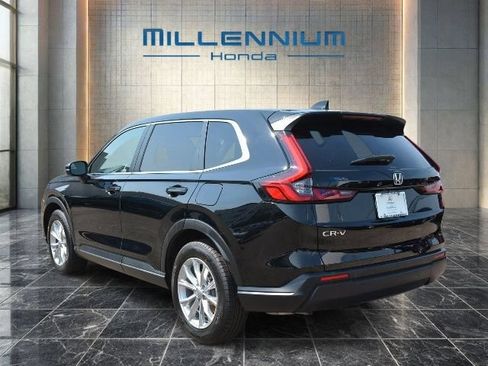 Certified 2023 Honda CR-V EX image 3