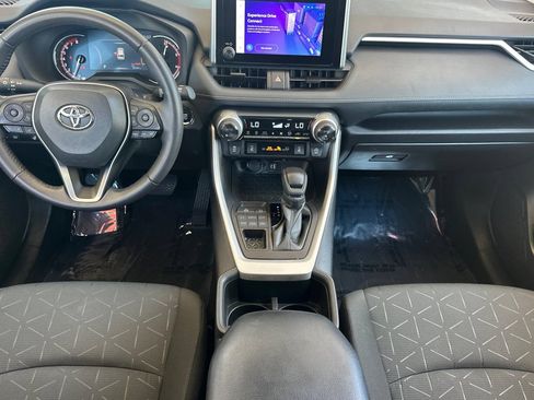 Used 2024 Toyota RAV4 XLE w/ Weather Package AWD/4WD image 17