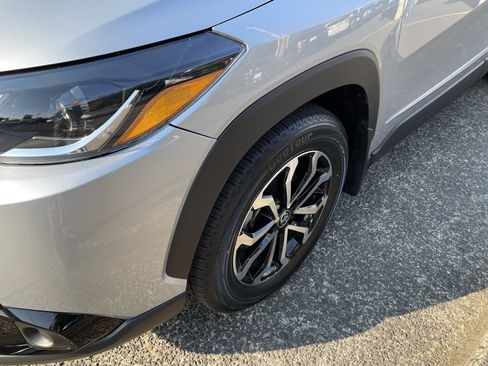 Certified 2024 Toyota Corolla Cross AWD Hybrid image 9