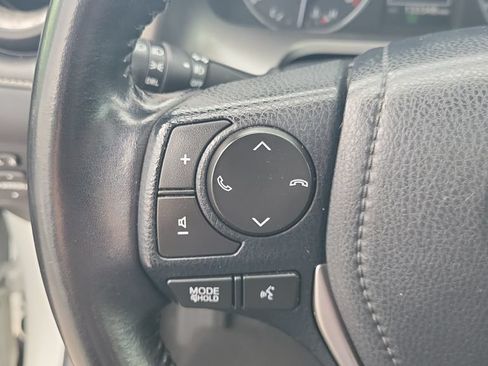 Used 2016 Toyota RAV4 XLE FWD image 21