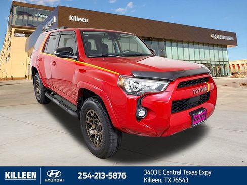Used 2023 Toyota 4Runner 40th Anniversary SE image 1