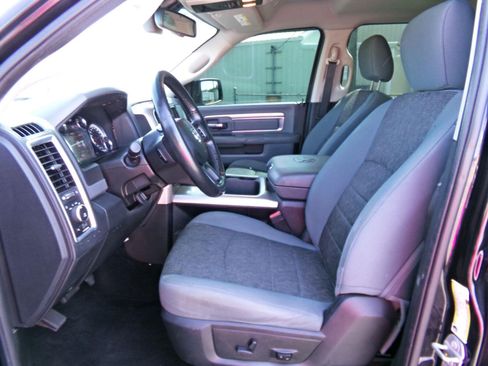 Used 2017 RAM 1500 Big Horn AWD/4WD image 12