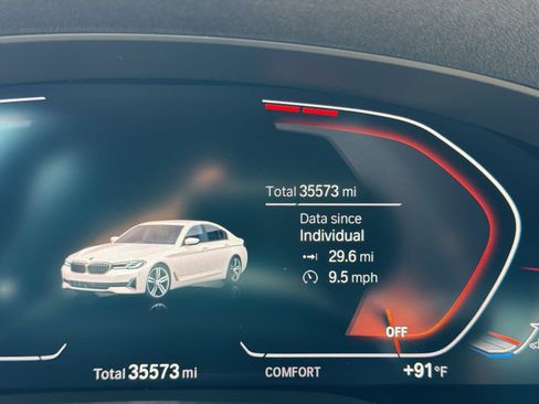 Used 2023 BMW 530i w/ Premium Package RWD image 22