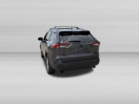 Used 2023 Toyota RAV4 XLE Premium AWD/4WD image 8
