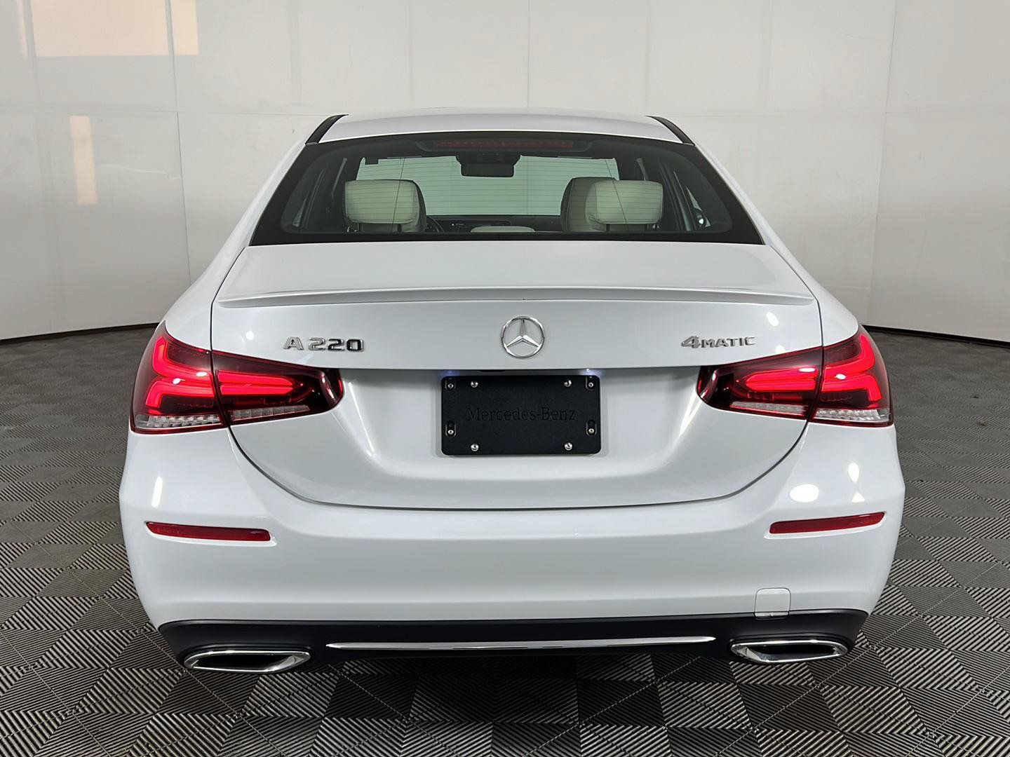 Used 2020 Mercedes-Benz A 220 4MATIC image 18