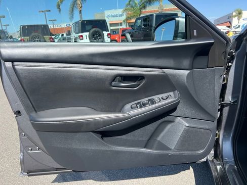 Used 2024 Nissan Sentra S FWD image 15