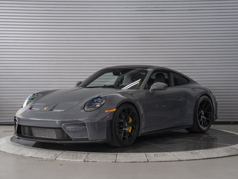 Used 2025 Porsche 911 GT3 RWD image 1