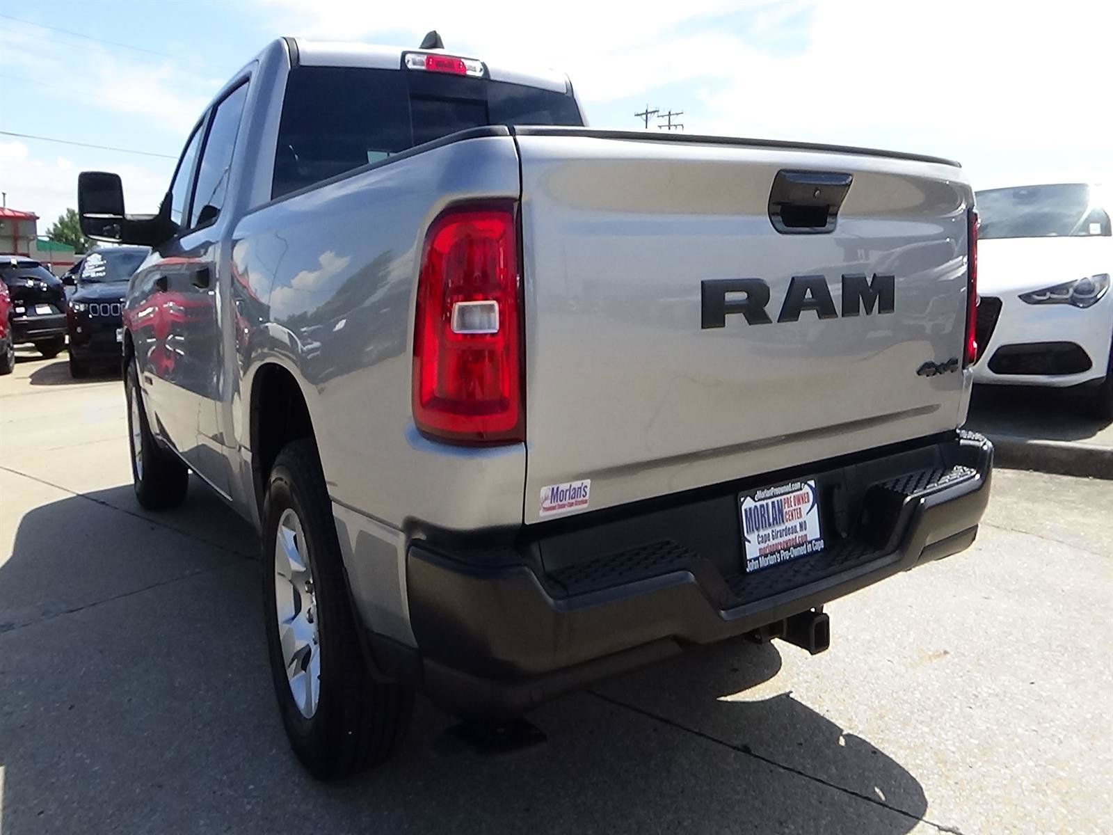 Used 2025 RAM 1500 Tradesman AWD/4WD image 8