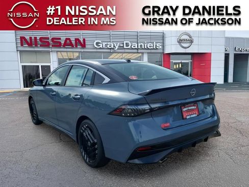 New 2026 Nissan Sentra SR w/ SR All Weather Package FWD image 5