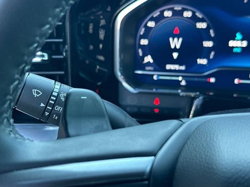 Used 2024 Chevrolet Silverado 1500 High Country w/ Technology Package image 37