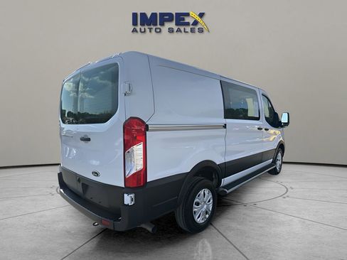 Used 2024 Ford Transit 250 Low Roof w/ Exterior Upgrade Package image 5
