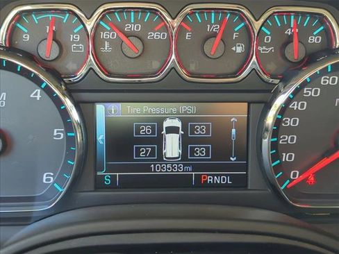 Used 2018 Chevrolet Tahoe LT image 11