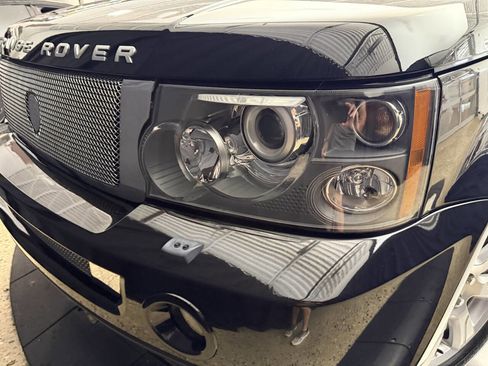 Used 2009 Land Rover Range Rover Sport Supercharged image 25