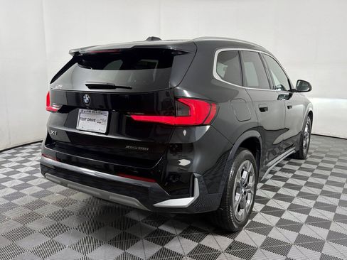 Used 2025 BMW X1 xDrive28i AWD/4WD image 6