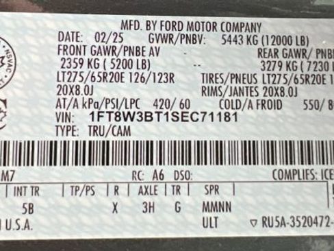 Used 2025 Ford F350 Lariat w/ Black Appearance Package AWD/4WD image 61