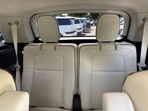 Used 2020 Lincoln Aviator Black Label w/ Dynamic Handling Package AWD/4WD image 21