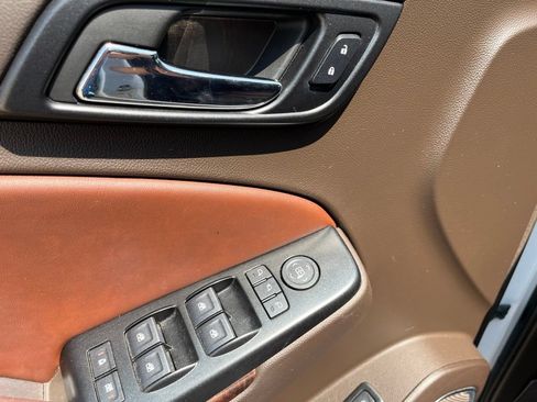 Used 2020 Chevrolet Tahoe Premier RWD image 10