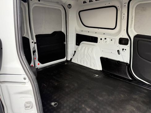 Used 2022 RAM ProMaster City Tradesman image 23