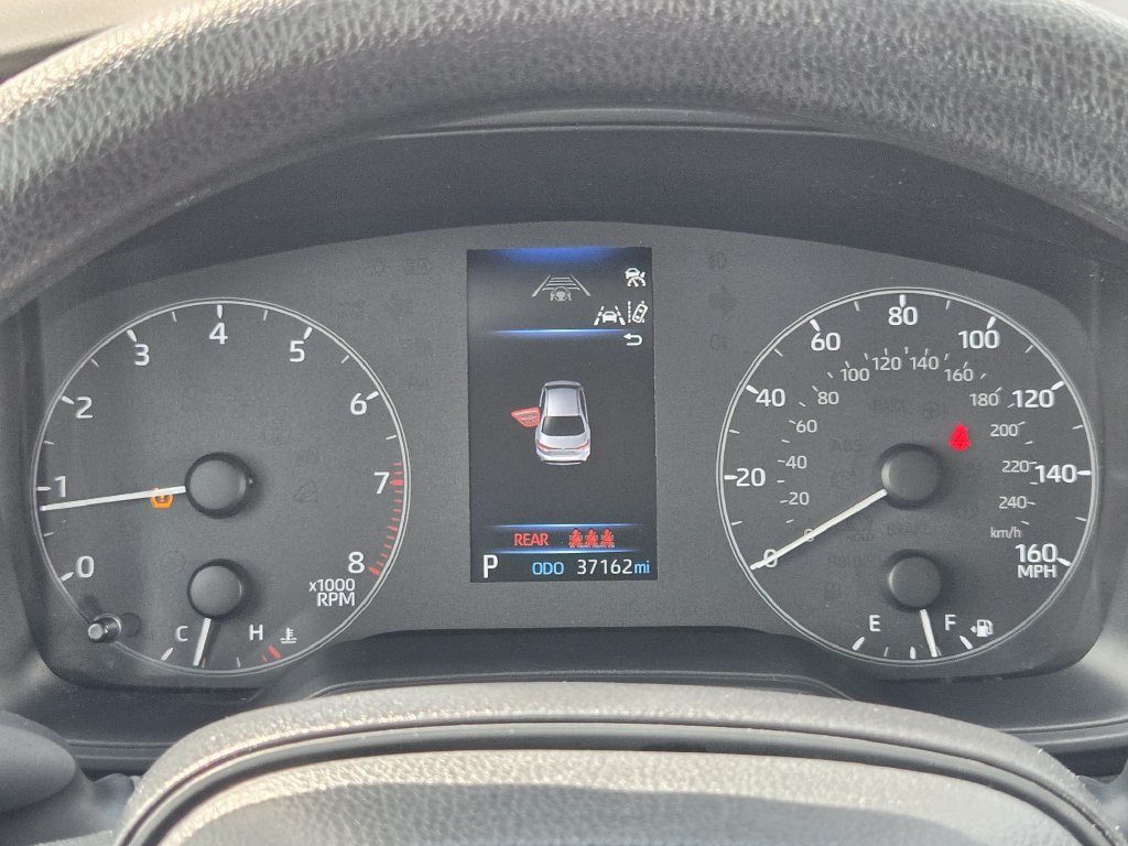Used 2025 Toyota Corolla LE FWD image 16