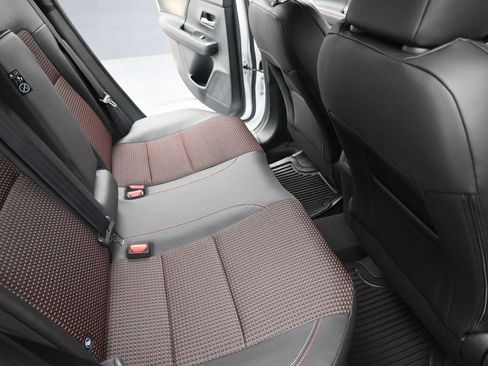 New 2026 Nissan Kicks SR image 19