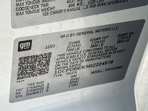 Used 2024 Chevrolet Silverado 1500 Custom image 33