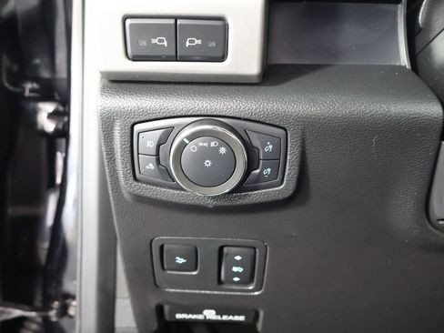 Used 2020 Ford F250 Platinum AWD/4WD image 31
