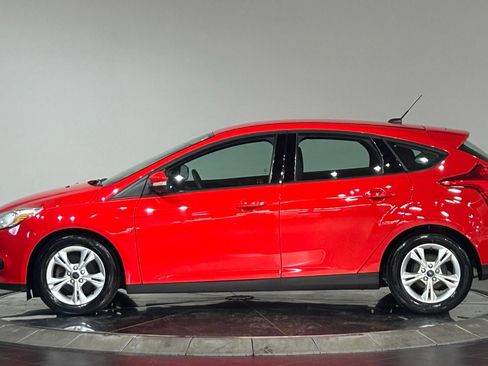 Used 2013 Ford Focus SE FWD image 6