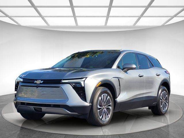 Used 2024 Chevrolet Blazer EV LT AWD/4WD image 8
