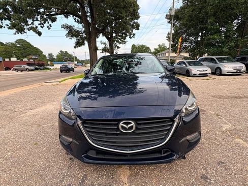 Used 2017 MAZDA MAZDA3 Sport FWD image 2