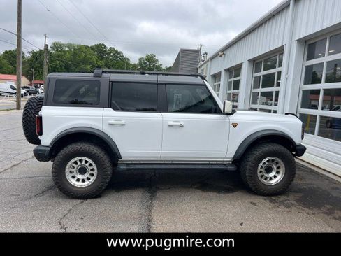 Used 2023 Ford Bronco Badlands w/ Sasquatch Package AWD/4WD image 7
