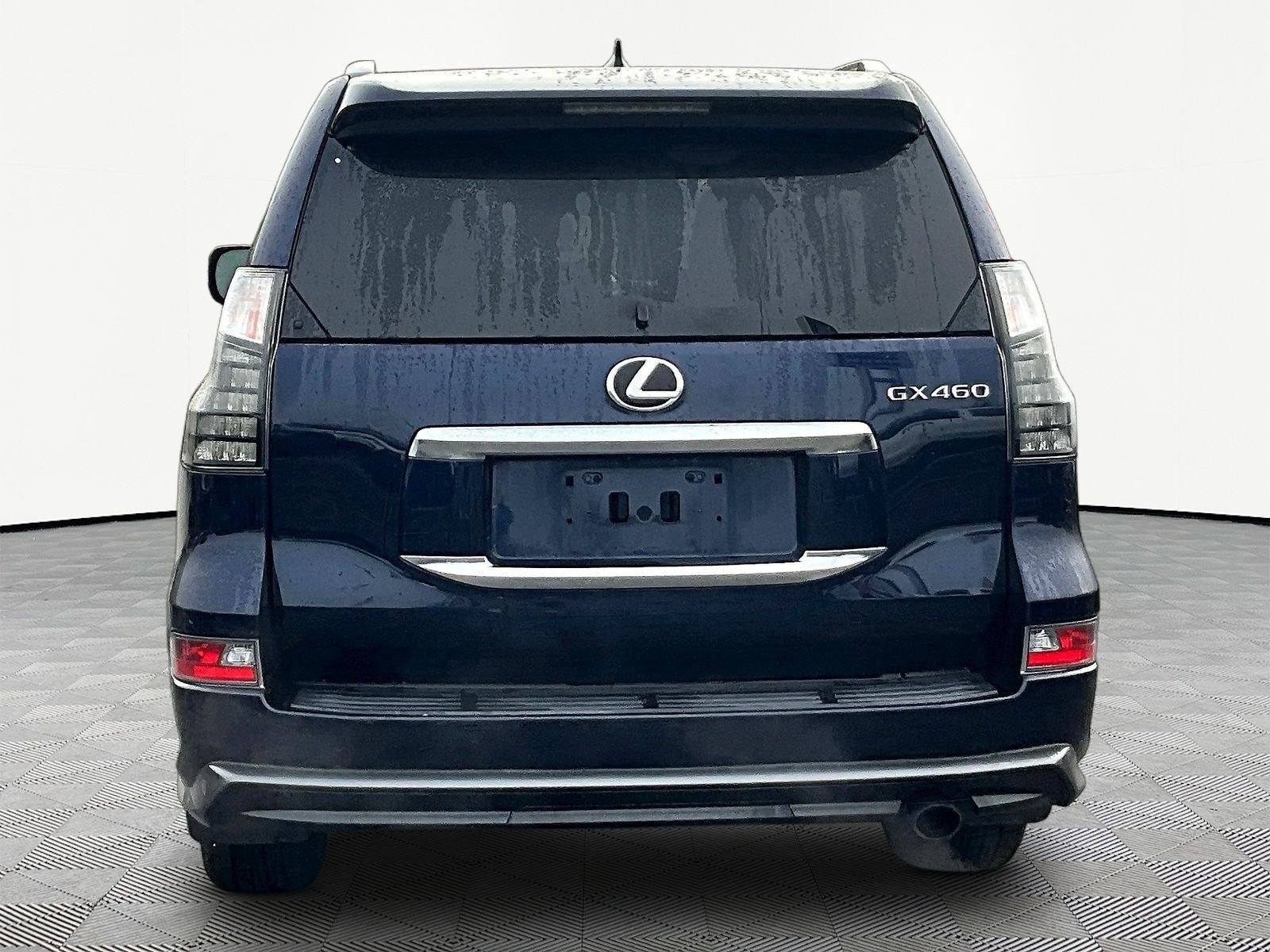 Used 2023 Lexus GX 460 Luxury w/ Sport Design Package AWD/4WD image 5