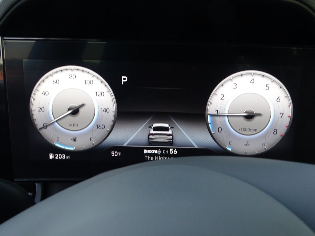 Used 2023 Hyundai Elantra SEL w/ Convenience Package FWD image 8