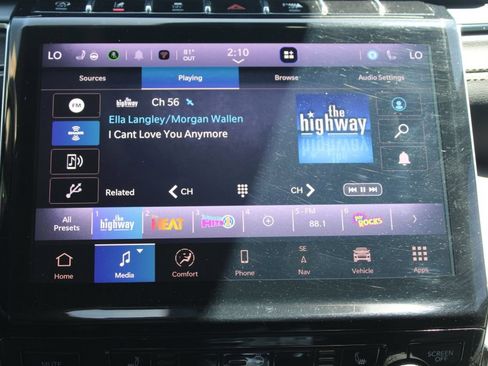 Used 2022 Jeep Grand Cherokee L Limited AWD/4WD image 23