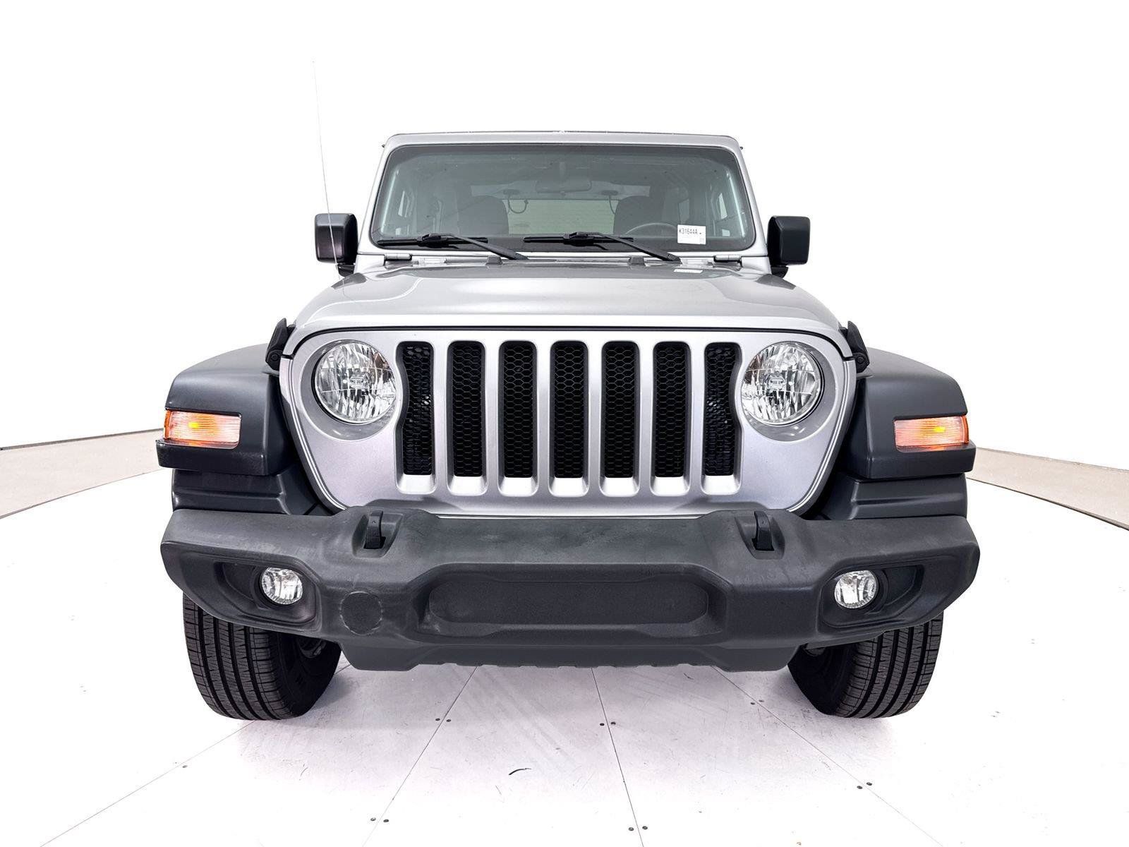 Used 2019 Jeep Wrangler Sport AWD/4WD image 14